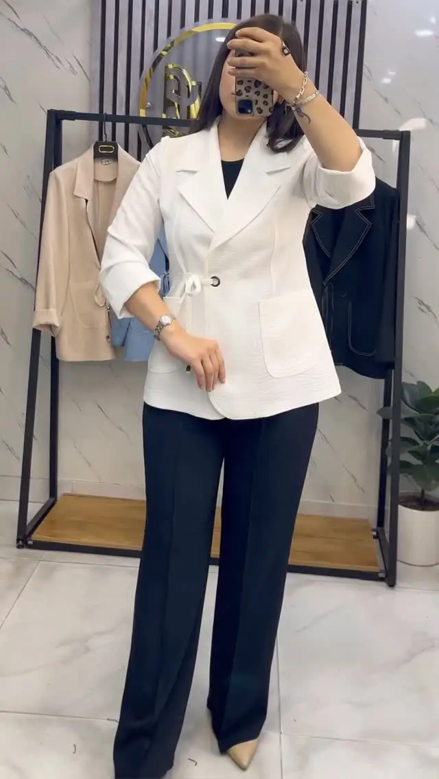 کت شانتون گره‌ای سفید تمام‌قد