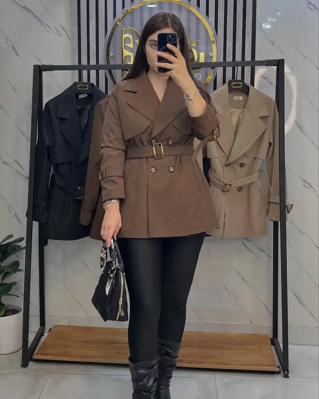 قهوه ای
